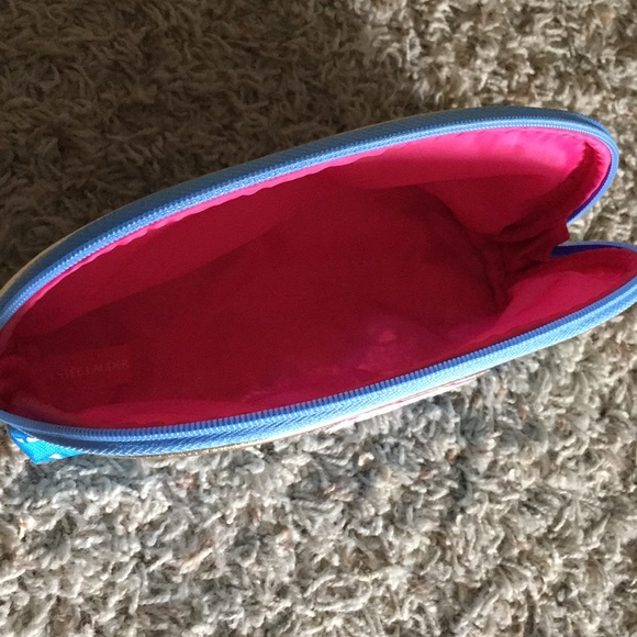 Lilly Pulitzer for Estée Lauder makeup bag - Picture 3 of 5